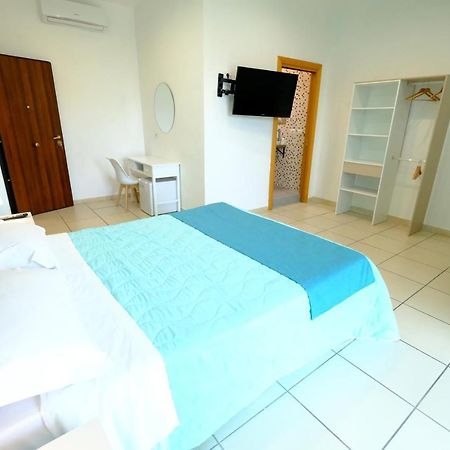 Donna Elena B&B Napoli Bagian luar foto