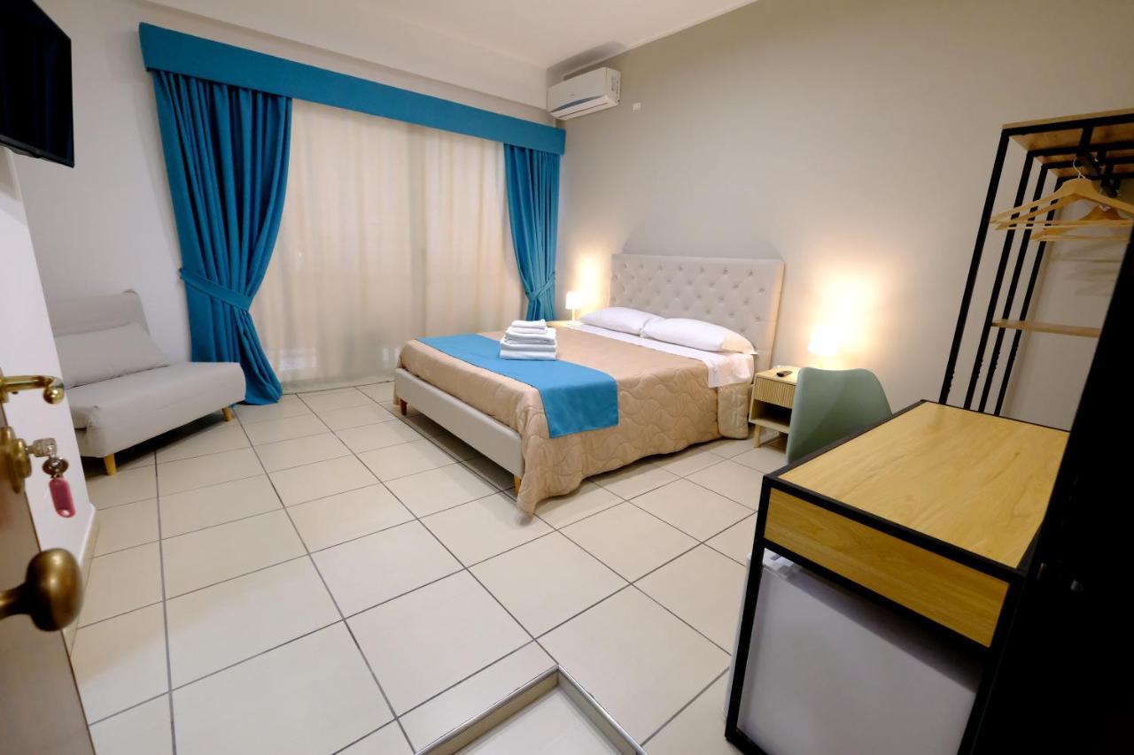 Donna Elena B&B Napoli Bagian luar foto