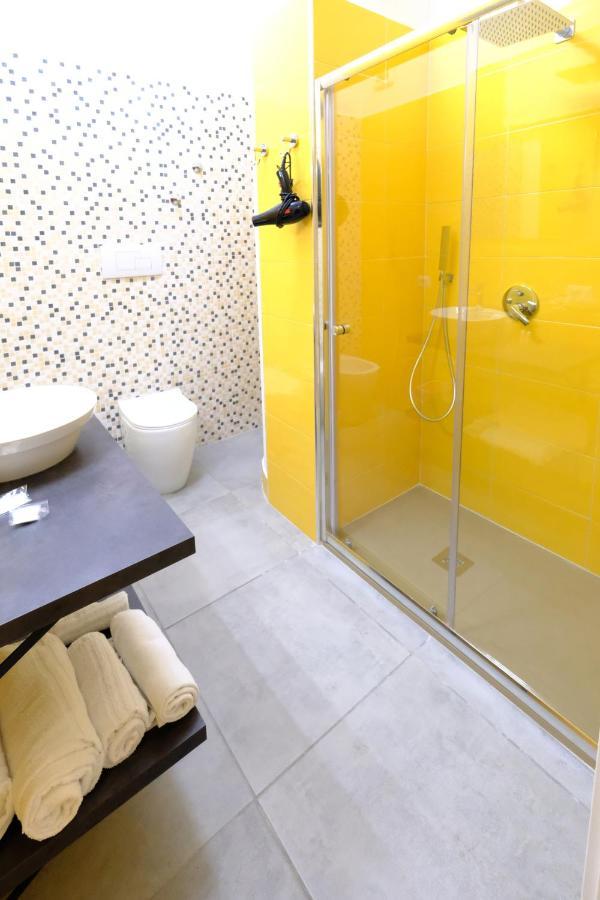 Donna Elena B&B Napoli Bagian luar foto