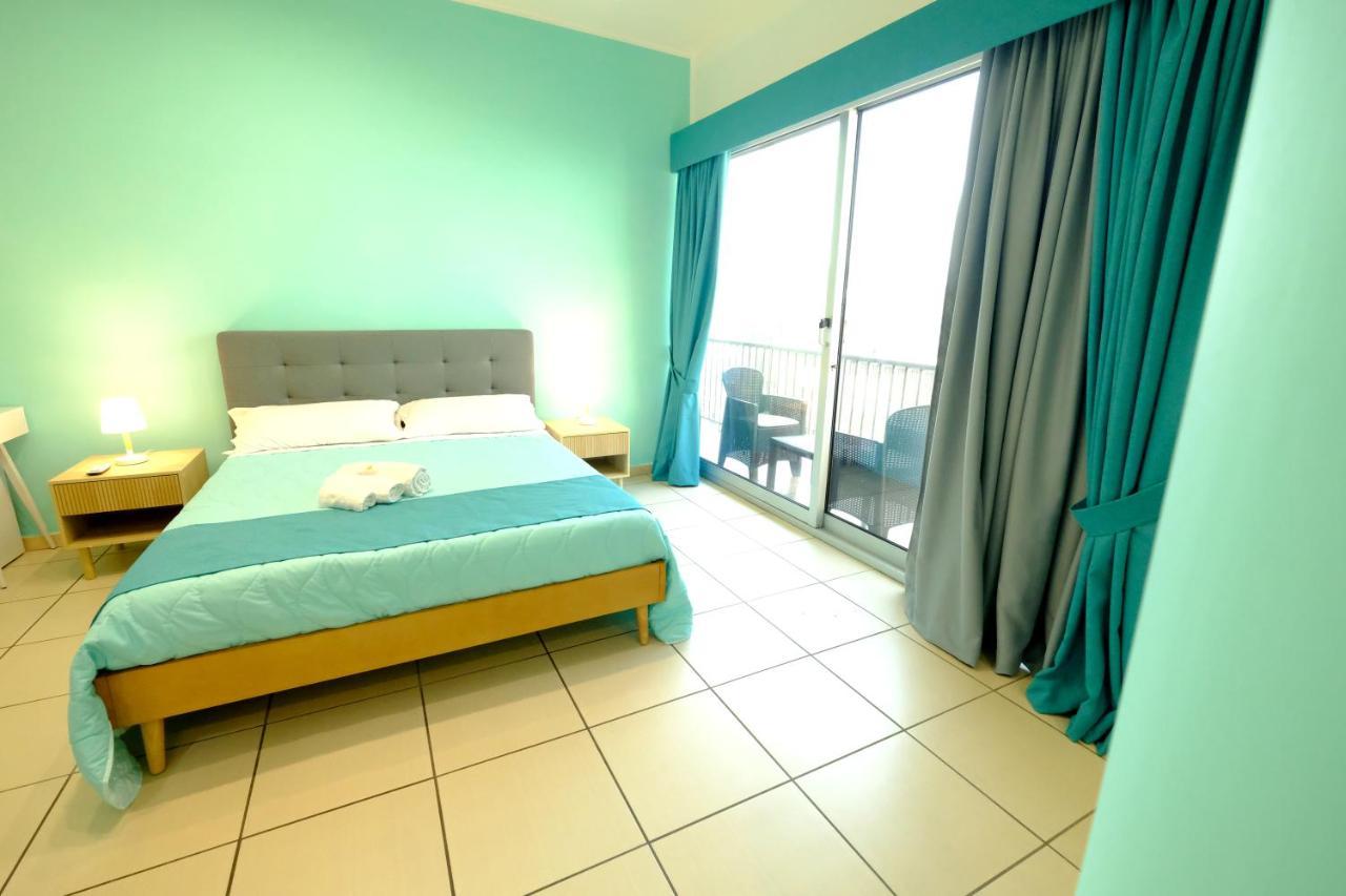 Donna Elena B&B Napoli Bagian luar foto