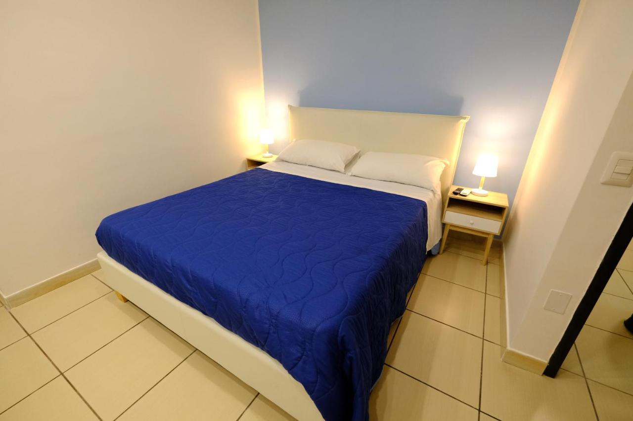 Donna Elena B&B Napoli Bagian luar foto